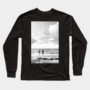 Seascape Horizon in BW Long Sleeve T-Shirt